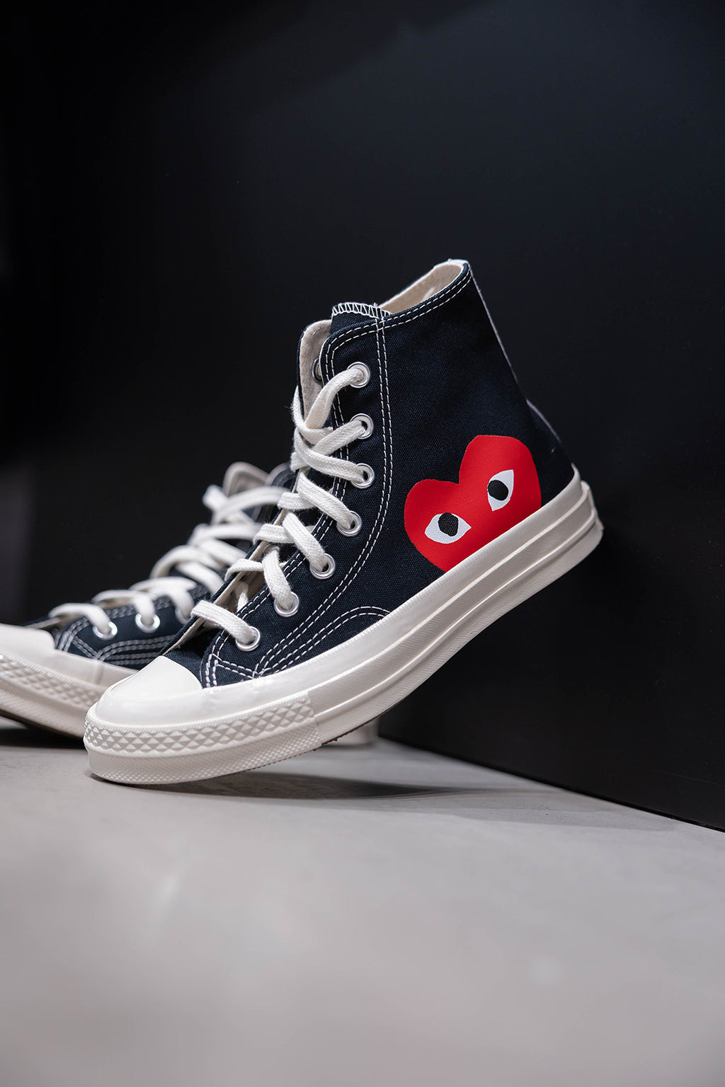CHUCK 70 CDG HI BLACK/RED/EGRET