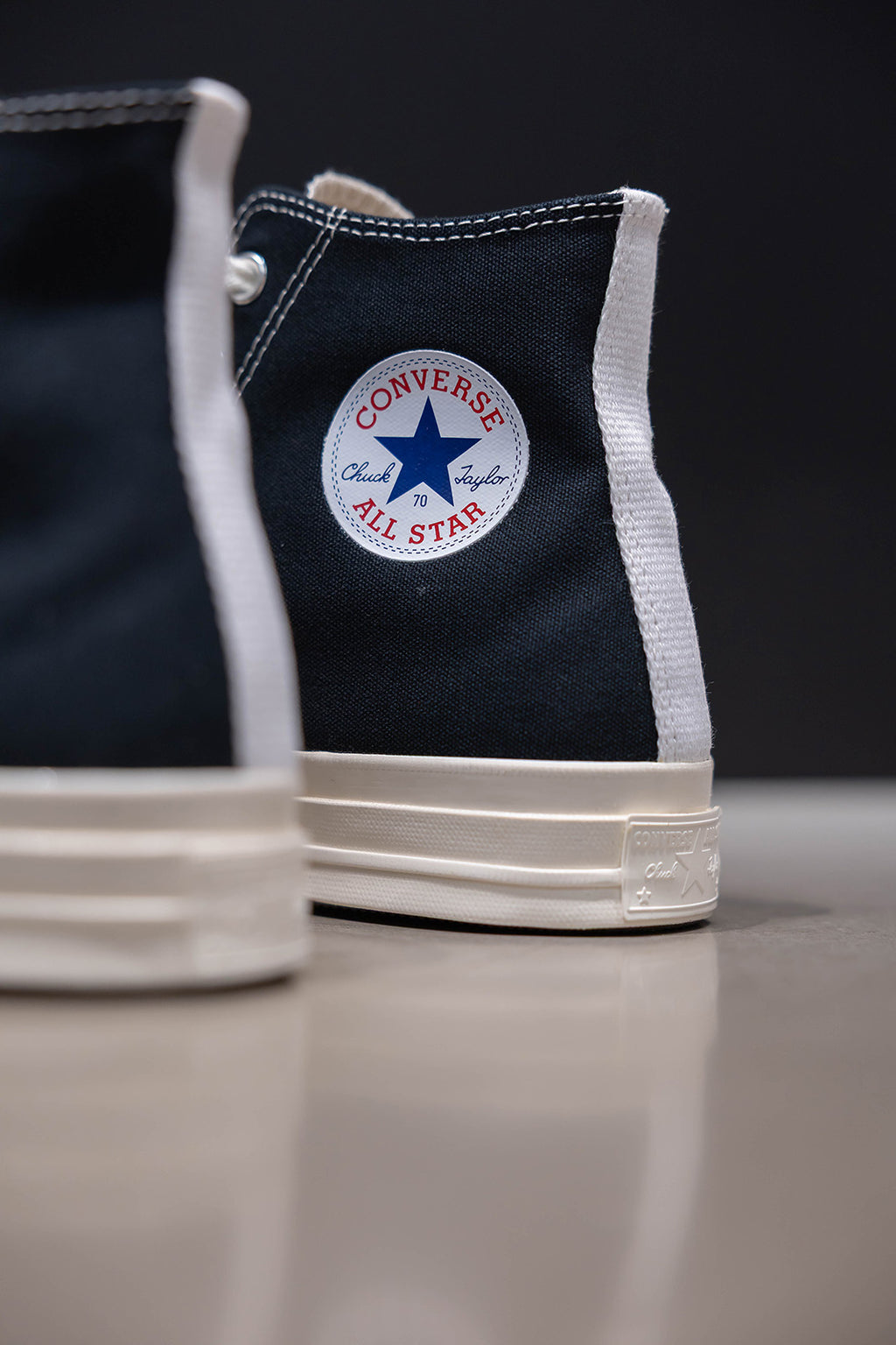 CHUCK 70 CDG HI BLACK/RED/EGRET