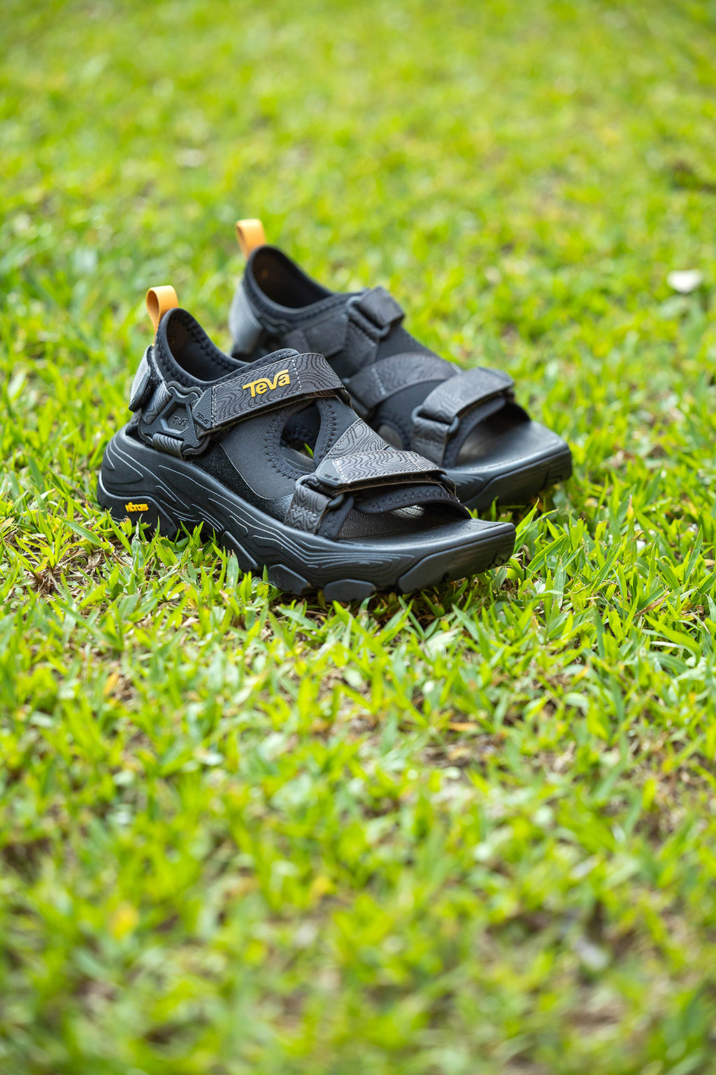 2501 M GRANDVIEW MAX SANDAL BLACK