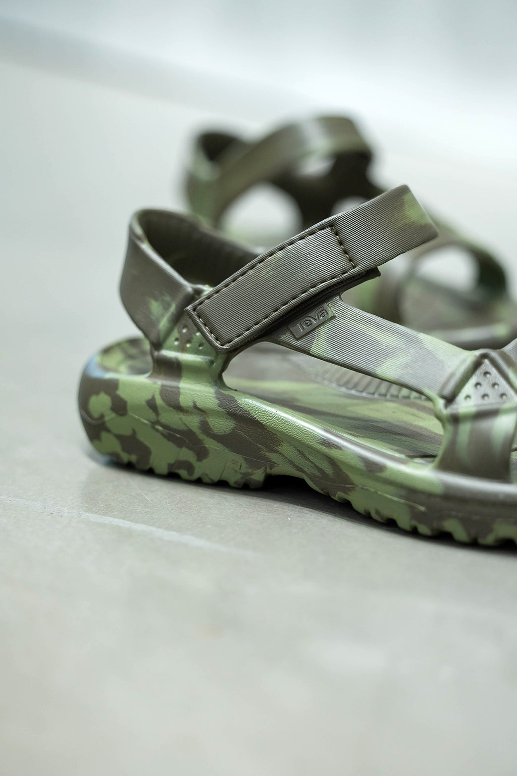2501 M HURRICANE DRIFT HUEMIX IGUANA/ DARK OLIVE